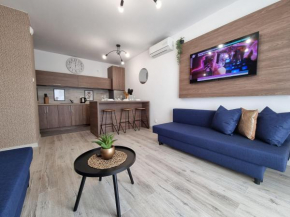 Q Apart Enter-Dwa Pokoje, Manufaktura, Garaż Gratis, TV MAX, FV Gwarancja Zadowolenia